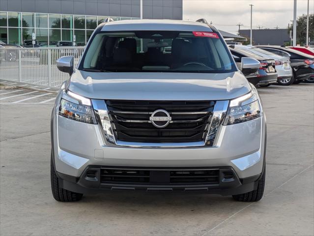 2024 Nissan Pathfinder SV FWD