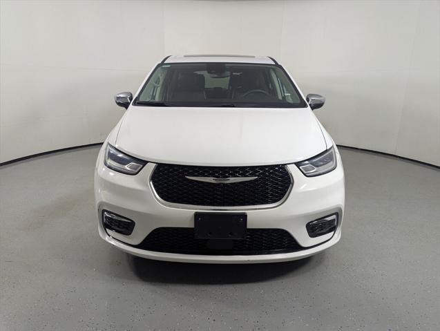 2023 Chrysler Pacifica Hybrid Limited