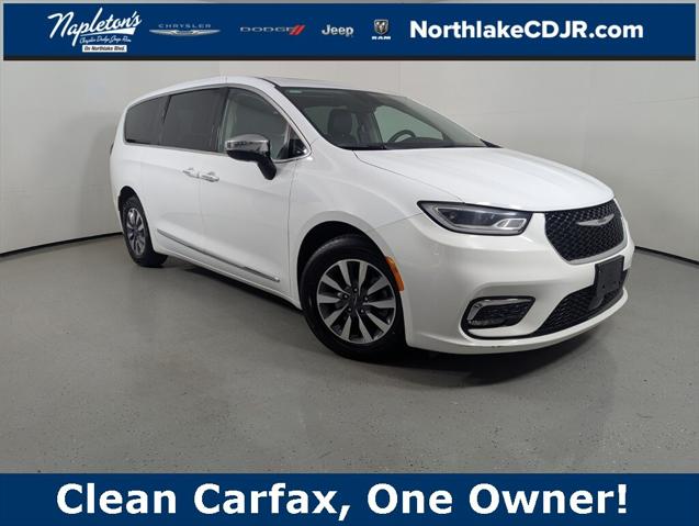 2023 Chrysler Pacifica Hybrid Limited