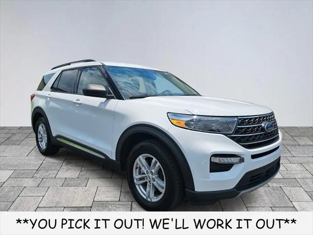 2023 Ford Explorer XLT