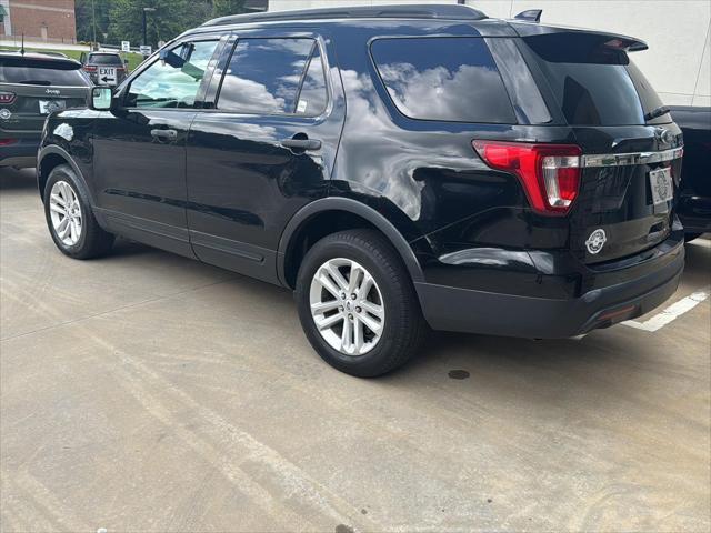 2017 Ford Explorer Base