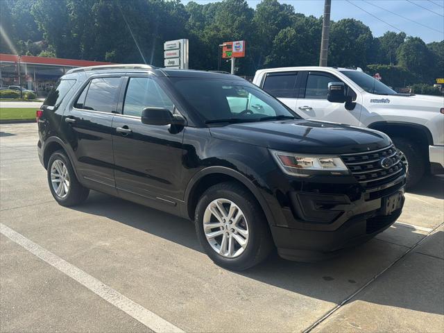 2017 Ford Explorer Base
