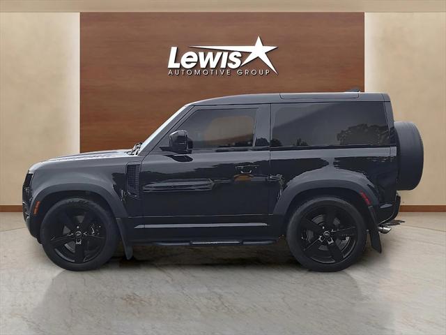 2023 Land Rover Defender 90 V8