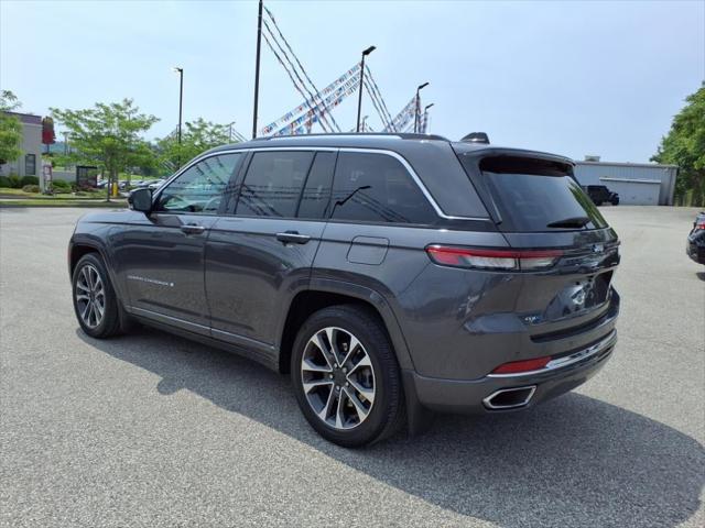 2022 Jeep Grand Cherokee 4xe Overland 4x4