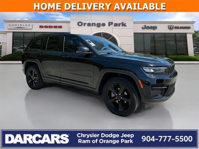 2023 Jeep Grand Cherokee Altitude 4x2