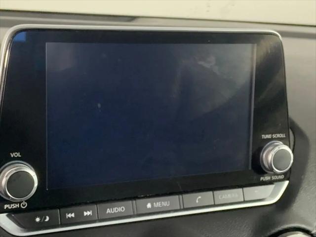 2022 Nissan Sentra SV Xtronic CVT