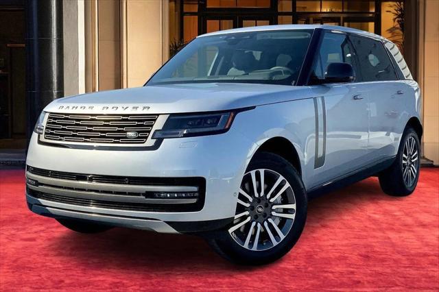 2025 Land Rover Range Rover P530 SE 7 Seat