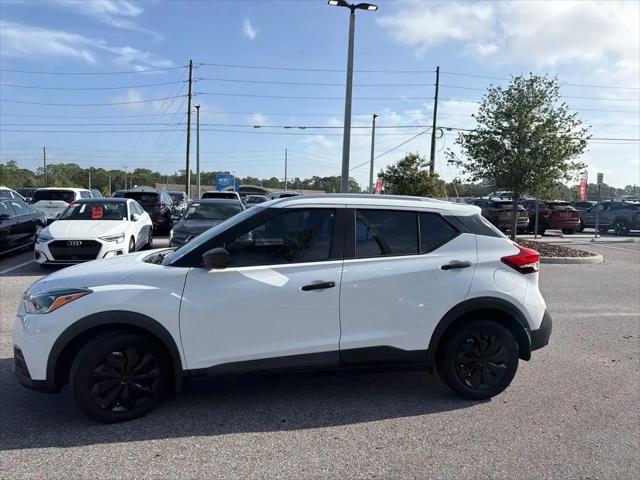 2019 Nissan Kicks S
