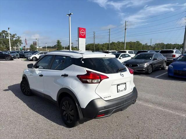 2019 Nissan Kicks S