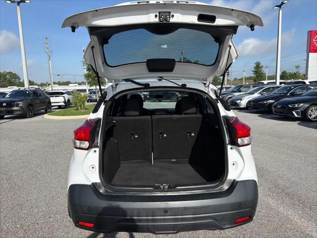 2019 Nissan Kicks S