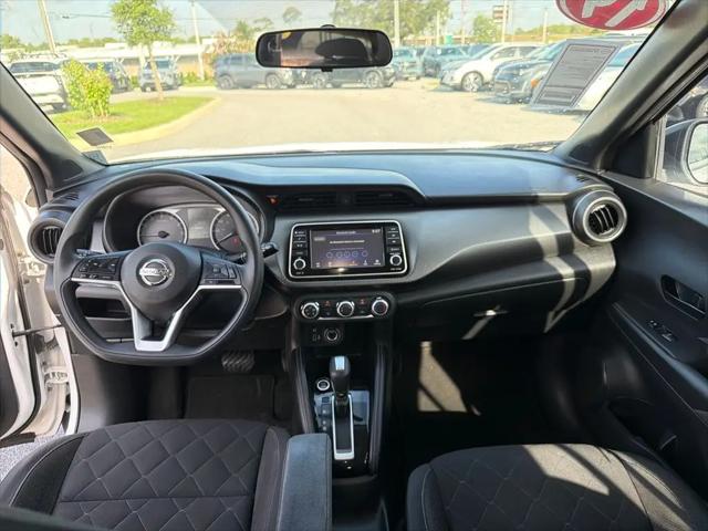 2019 Nissan Kicks S