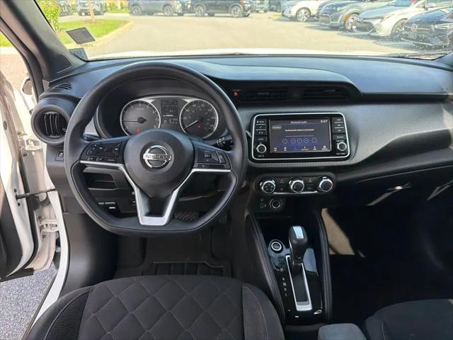 2019 Nissan Kicks S