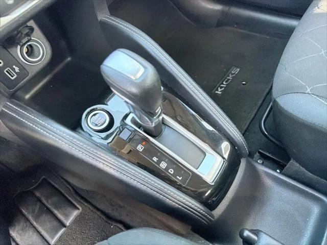 2019 Nissan Kicks S