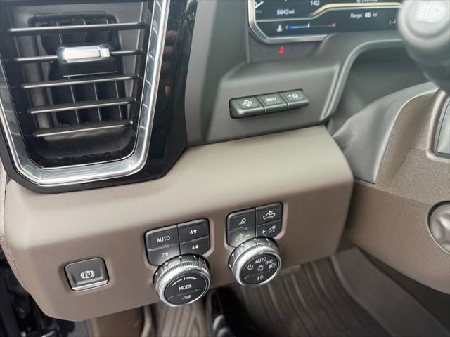 2025 GMC Sierra 1500 4WD Crew Cab Standard Box Denali