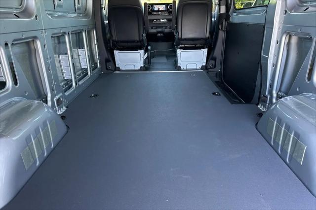 2025 Mercedes-Benz Sprinter 2500 2500