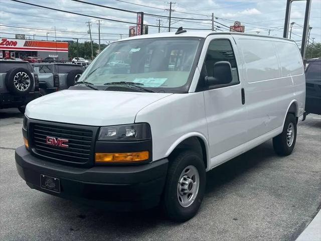 2025 GMC Savana Cargo RWD 2500 Regular Wheelbase Work Van