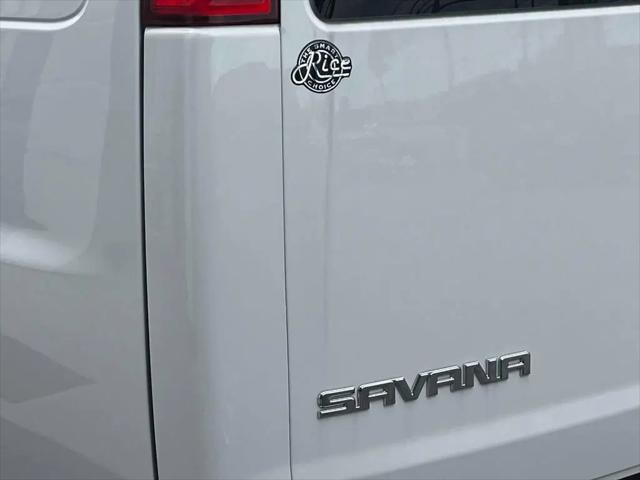 2025 GMC Savana Cargo RWD 2500 Regular Wheelbase Work Van