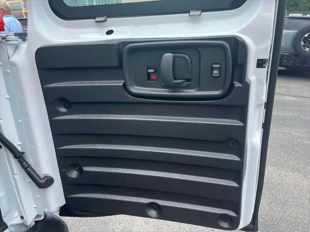 2025 GMC Savana Cargo RWD 2500 Regular Wheelbase Work Van