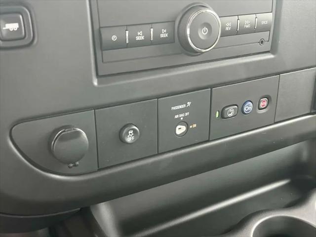 2025 GMC Savana Cargo RWD 2500 Regular Wheelbase Work Van