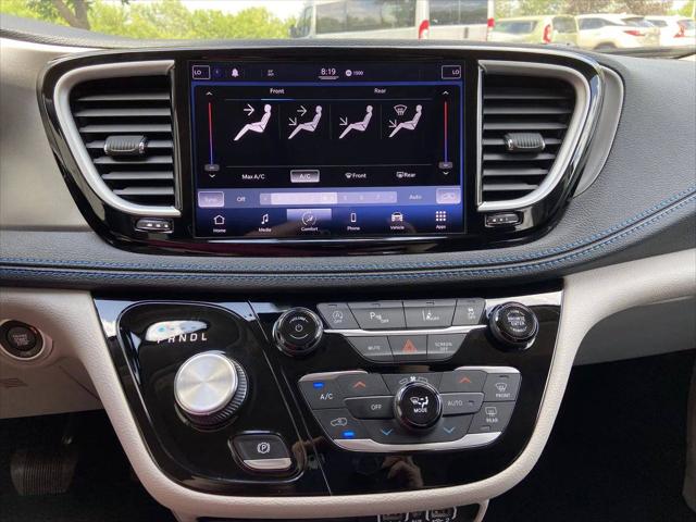 2021 Chrysler Pacifica Touring