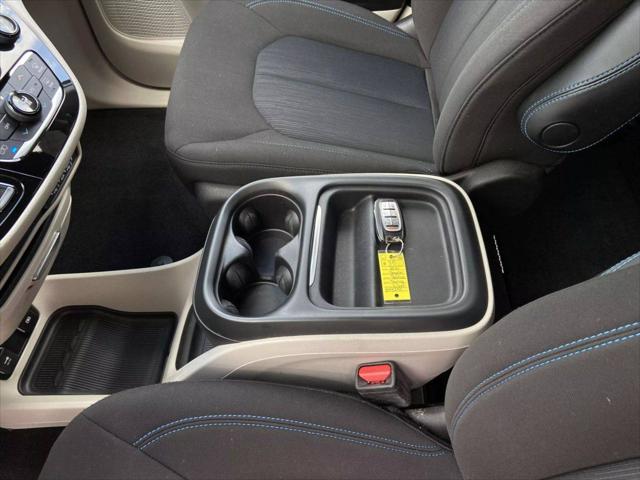 2021 Chrysler Pacifica Touring