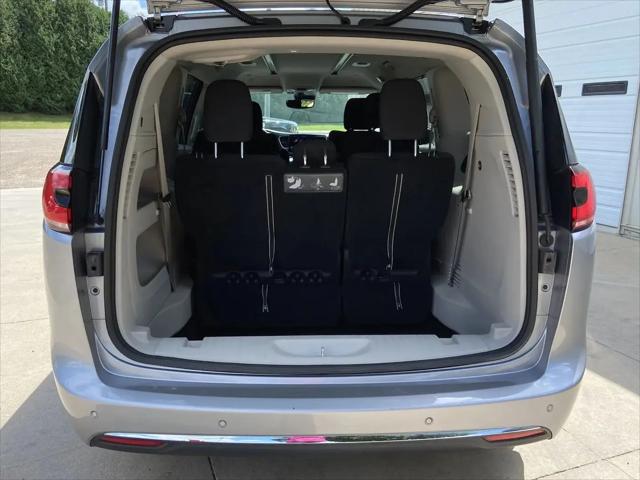 2021 Chrysler Pacifica Touring