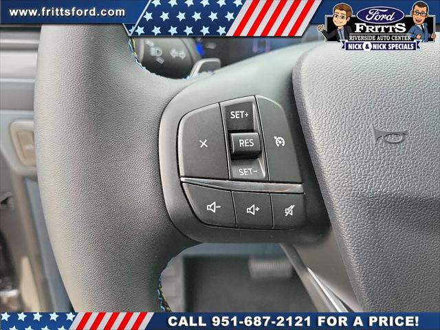 2025 Ford Maverick Lobo Standard
