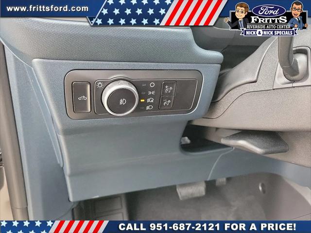 2025 Ford Maverick Lobo Standard