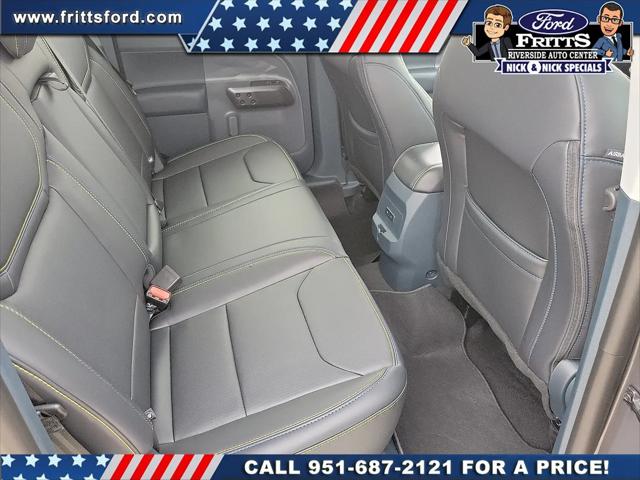 2025 Ford Maverick Lobo Standard