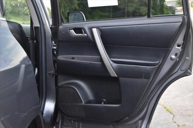 2012 Toyota Highlander SE V6