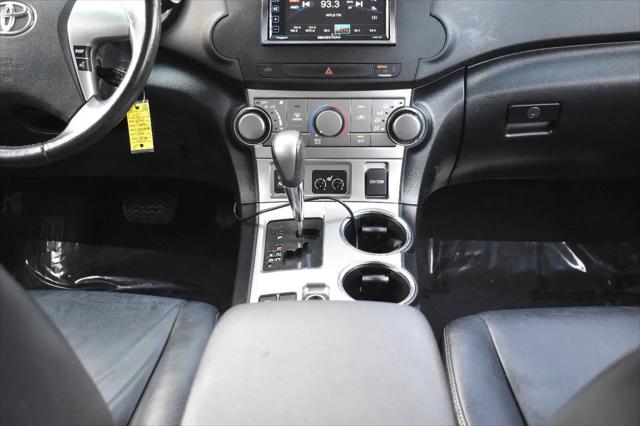 2012 Toyota Highlander SE V6