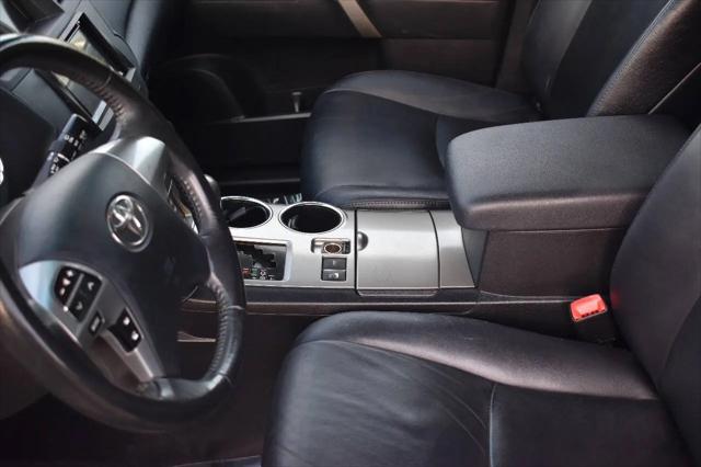 2012 Toyota Highlander SE V6