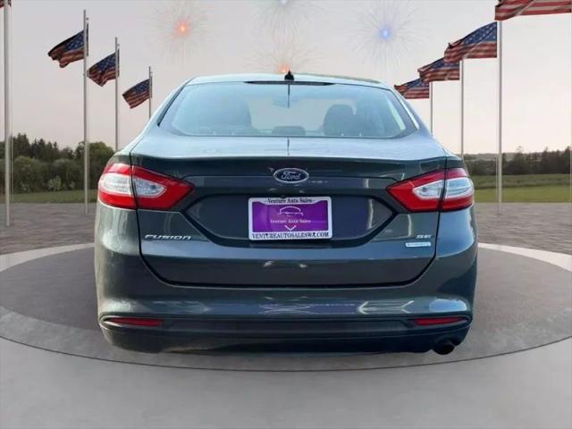 2016 Ford Fusion SE