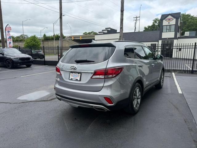 2018 Hyundai Santa Fe SE