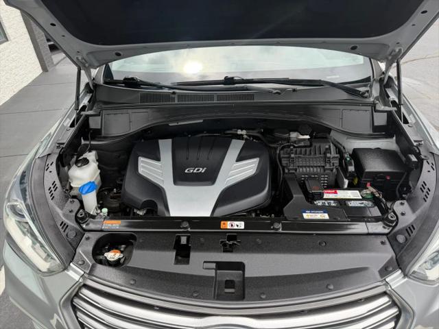 2018 Hyundai Santa Fe SE