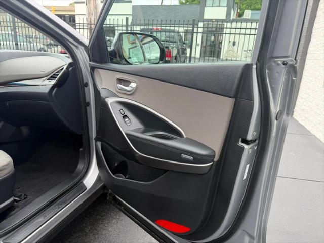 2018 Hyundai Santa Fe SE
