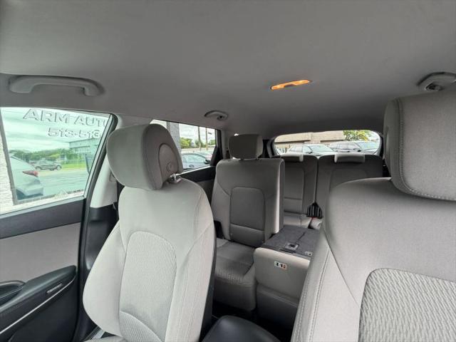 2018 Hyundai Santa Fe SE
