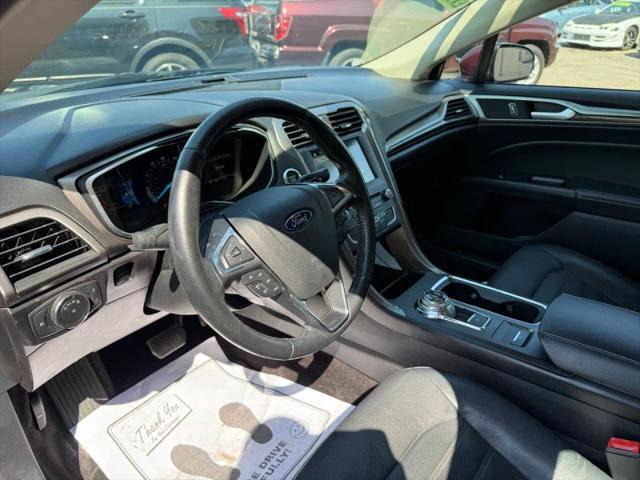 2017 Ford Fusion SE