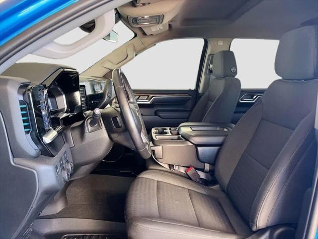 2022 Chevrolet Silverado 1500 4WD Crew Cab Short Bed RST