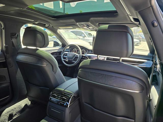 2025 Audi A8 L 55 TFSI quattro Tiptronic