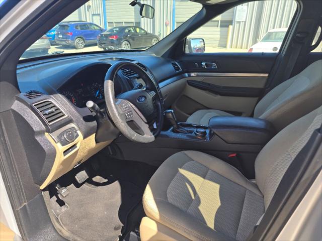 2017 Ford Explorer Base