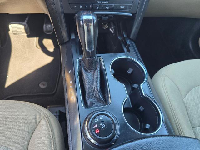2017 Ford Explorer Base