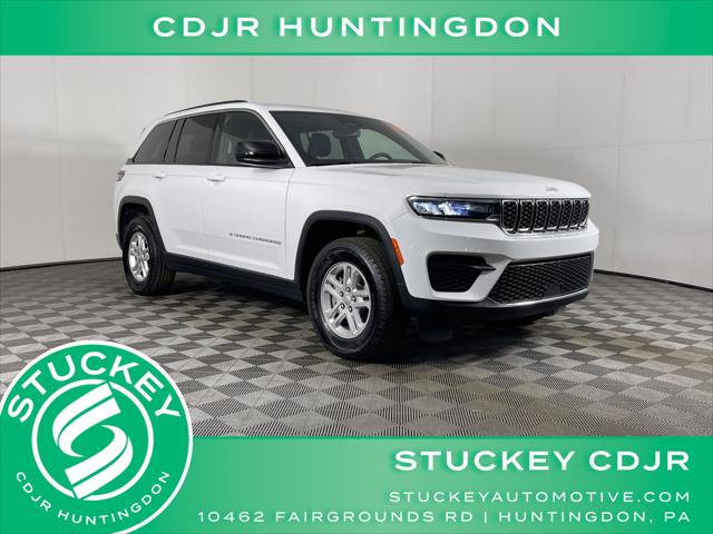 2024 Jeep Grand Cherokee Laredo 4x4