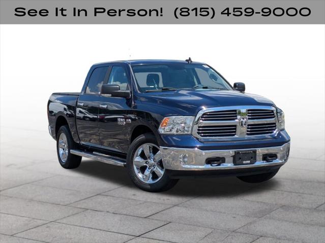 2017 RAM 1500 Big Horn Crew Cab 4x4 57 Box