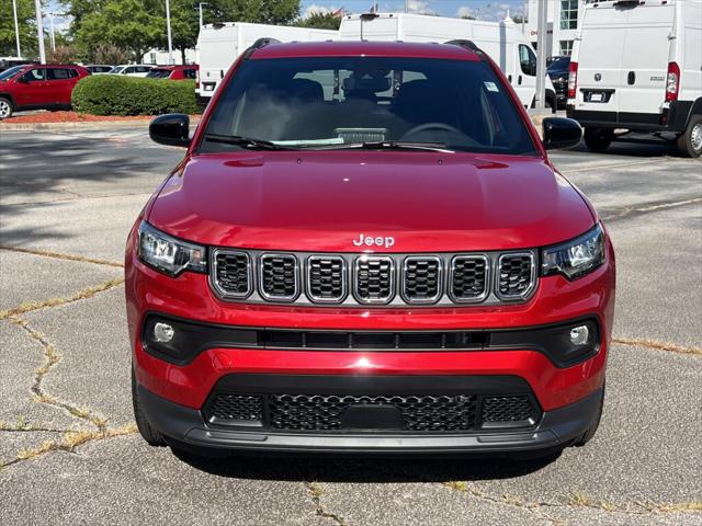 2025 Jeep Compass COMPASS LATITUDE 4X4