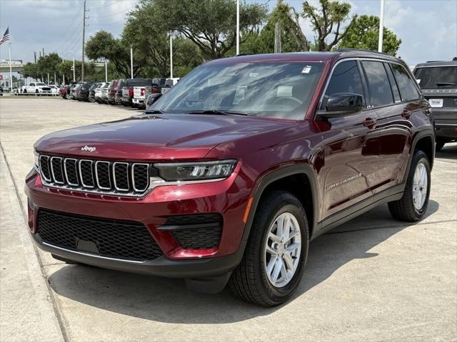 2025 Jeep Grand Cherokee Laredo X 4x4
