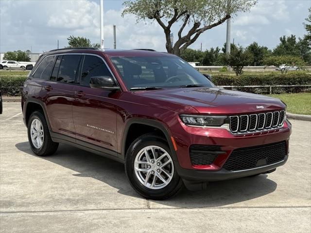 2025 Jeep Grand Cherokee Laredo X 4x4