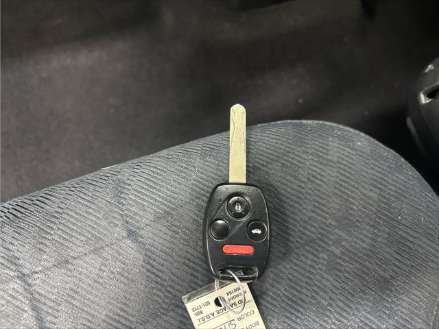 Used 2006 Honda CR-V For Sale in Wilmington, OH