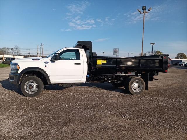 2024 RAM Ram 5500 Chassis Cab RAM 5500 TRADESMAN CHASSIS REGULAR CAB 4X4 84 CA