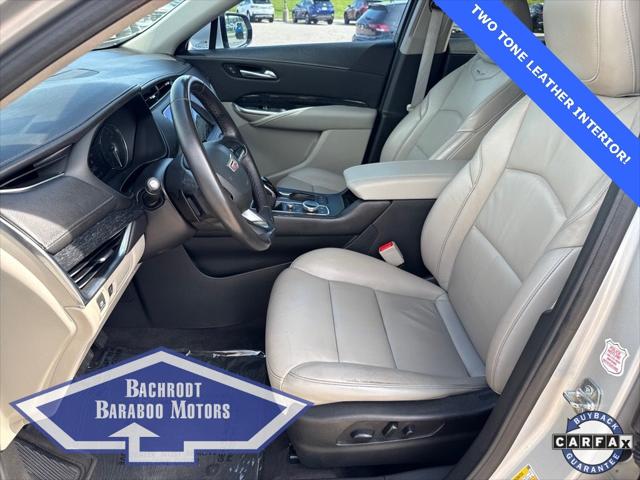 2022 Cadillac XT4 AWD Premium Luxury